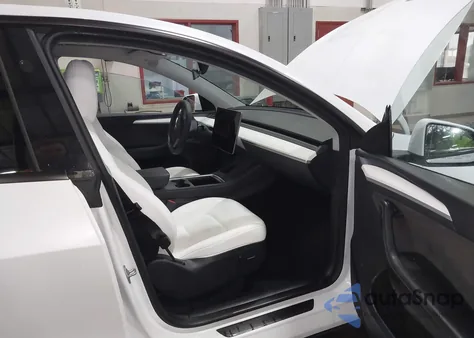 2023 Tesla Model Y Awd/Long Range Dual Motor All-Wheel Drive from USA, damaged, VIN 7SAYGDEE5PA147520